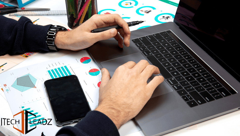 Top Factors to Consider When Choosing a Social Media Marketing Agency UAE